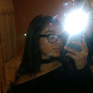 Meet your Posher, Viridiana